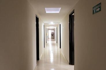 هتل Dulces Sueños