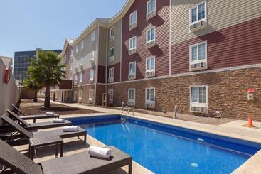 هتل Extended Suites Saltillo Galerías
