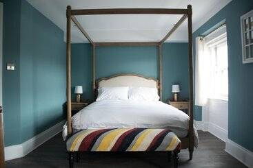 هتل James Joyce Guesthouse