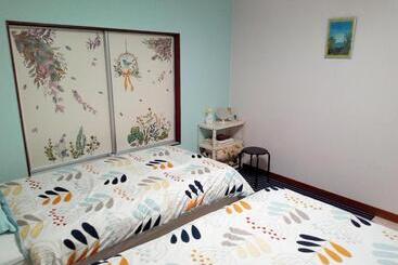 Mike S B&b Tokoname
