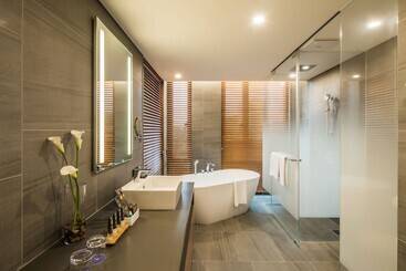 Novotel Ambassador Seoul Dongdaemun Hotels & Residences