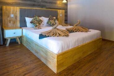 Sara Resort - Koh Rong Sanloem