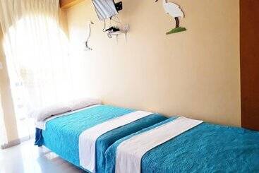 هاستل Hostal Mendieta