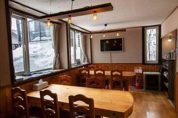 هاستل Niseko Ski Lodge