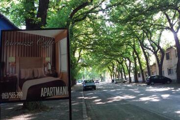 تختخواب و صبحانه Bed&breakfast Intermezzo Caffe