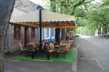 تختخواب و صبحانه Bed&breakfast Intermezzo Caffe