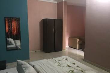 تختخواب و صبحانه Richmond Hills Suites