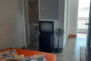 هتل Andaluz