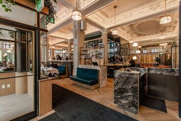 هتل Birks Montreal