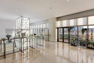 هتل Courtyard By Marriott Seoul Botanic Park