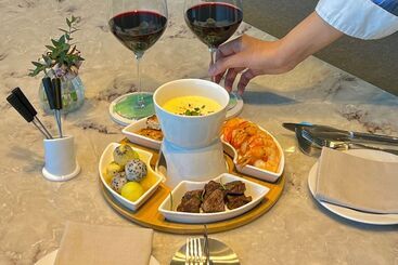 هتل Courtyard By Marriott Seoul Botanic Park