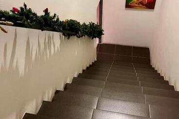 هتل Hostal Rio Piedra