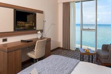 هتل Ramada Plaza By Wyndham Rize