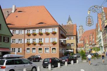 ホテル Fränkischer Hof Garni