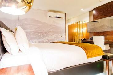 Grand Plaza Hotel Nampula