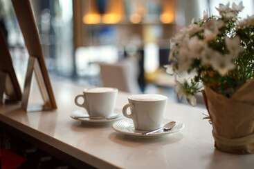 هتل Courtyard By Marriott Vilnius City Center
