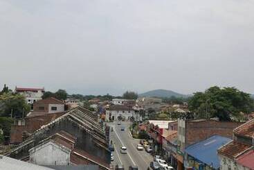 هتل Kangsar