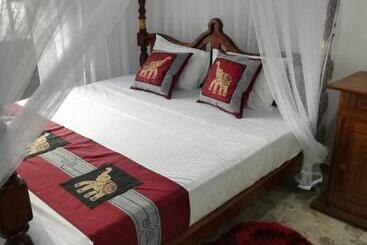 هتل Sumimal Resort Polhena