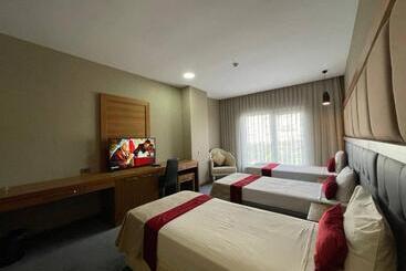 Sky Hotel Baku