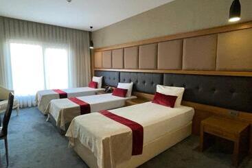 Sky Hotel Baku