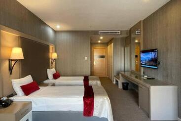 Sky Hotel Baku