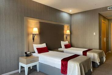 Sky Hotel Baku