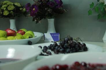 Sky Hotel Baku