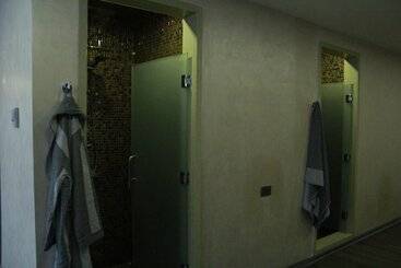 Sky Hotel Baku