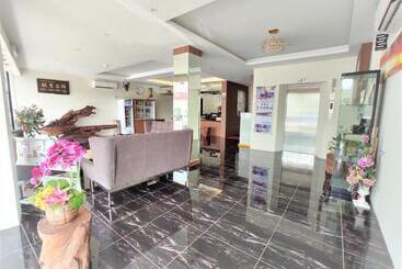 هتل Apple Suites