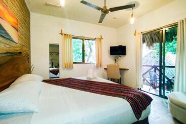 酒店 Pancho Villas Bacalar