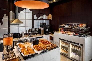 Отель Swiss Chocolate By Fassbind Lausanne