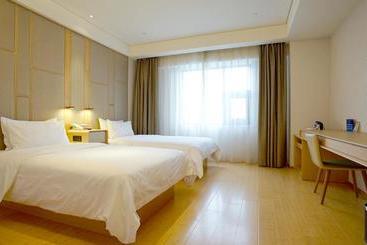 Ji Hotel Qiqihar Emancipation Door