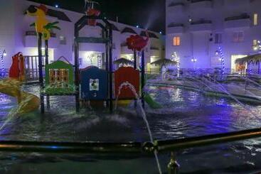 استراحتگاه Relax Beach