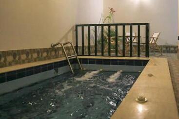 استراحتگاه Relax Beach