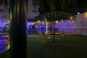 استراحتگاه Relax Beach