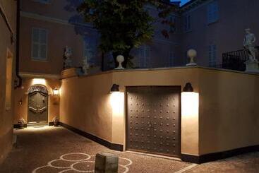 تختخواب و صبحانه Casa Sironi