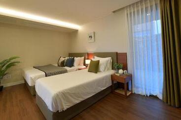هتل Arts Spa&poolvilla