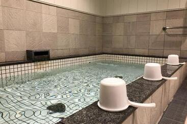 هتل Kuretake Inn Nagoya Hisayaodori