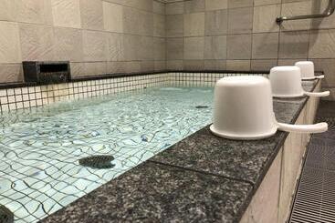 هتل Kuretake Inn Nagoya Hisayaodori
