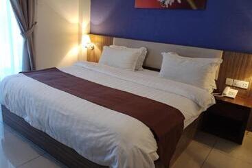 هتل Oscar Suites