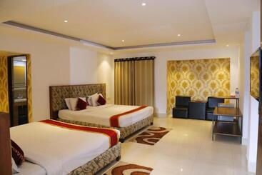 هتل Panshi Inn Sylhet