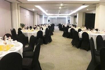 Kyriad M Hotel Sorong