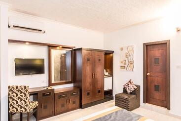 Mount Best Hotel  Mount Lavinia