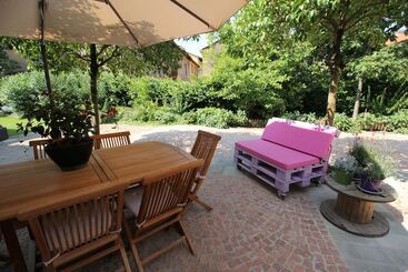 تختخواب و صبحانه Hayloft