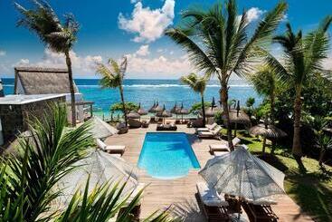 تختخواب و صبحانه La Maison D Eté Hotel By Newmark