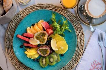 تختخواب و صبحانه La Maison D Eté Hotel By Newmark