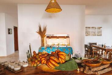 تختخواب و صبحانه Zanziblue Boutique Villas