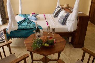 تختخواب و صبحانه Zanziblue Boutique Villas