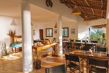 تختخواب و صبحانه Zanziblue Boutique Villas