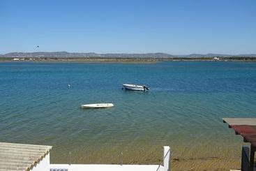 Faro Beach Life Hostel